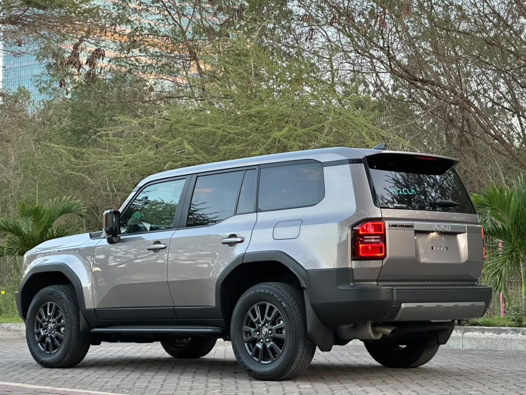 LANDCRUISER PRADO 250 SERIES thumbnail 10